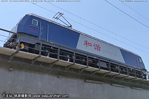 г3CA-8347 HXD3CA-8347 þ