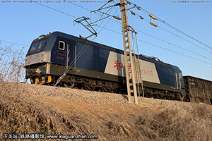 г3CA-8395 HXD3CA-8395 þ