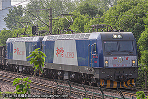 г3CA-8426 HXD3CA-8426 ֣