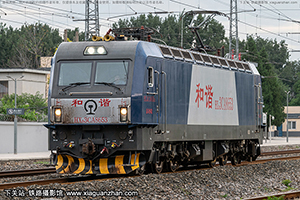 ��г��3CA-8653 HXD3CA-8653 ���ֻ���