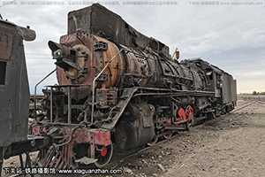  JS-8225 ú 