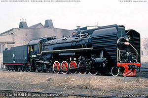 ǰ������������ QJ-6376 ��ֳ���