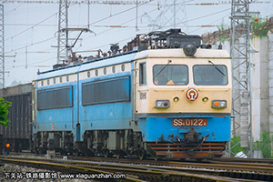 ɽ4-0122 SS4-0122 ɾ