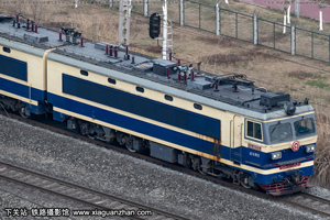 ɽ4-0133 SS4-0133 ɾ