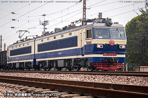 ɽ4-0137 SS4-0137 ʯ