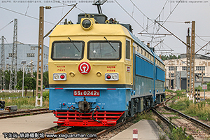 ɽ4-0242 SS4-0242 ֺ̫