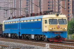 ɽ4-0963 SS4-0963 ʯ