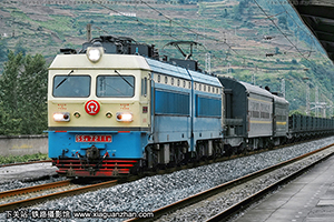 ɽ4-7211 SS4-7211 ɾ