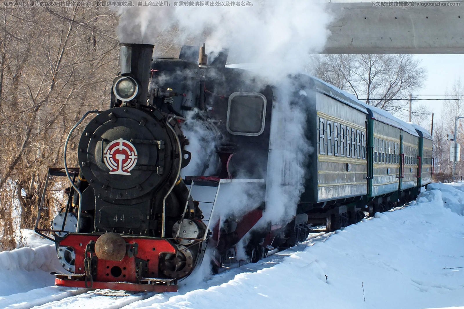 C2型蒸汽机车 C2-044 桦南林业局 C2型蒸汽机车 C2-044 桦南林业局