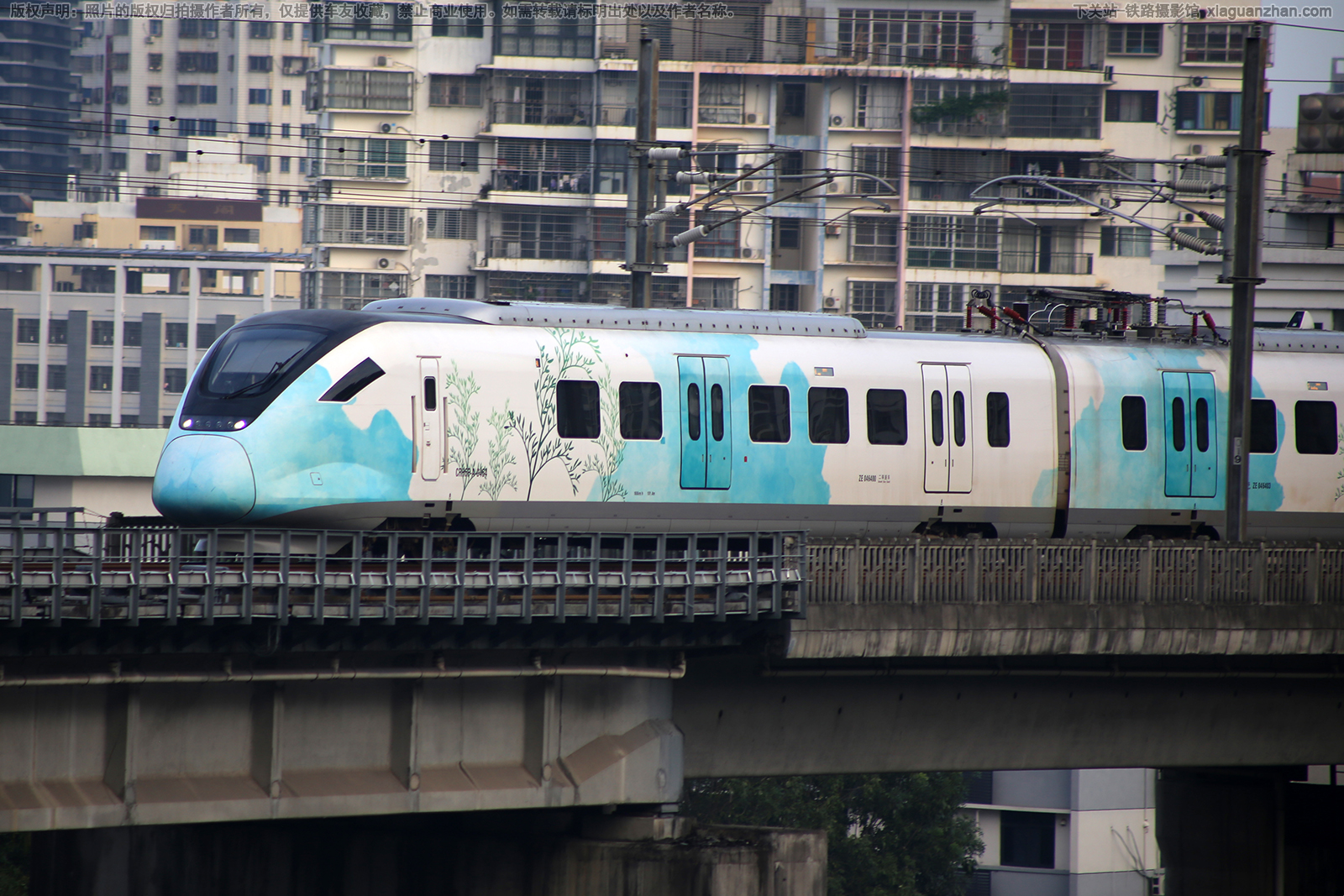 CRH6F-A-0464 �������ڻ����ֶɶ�