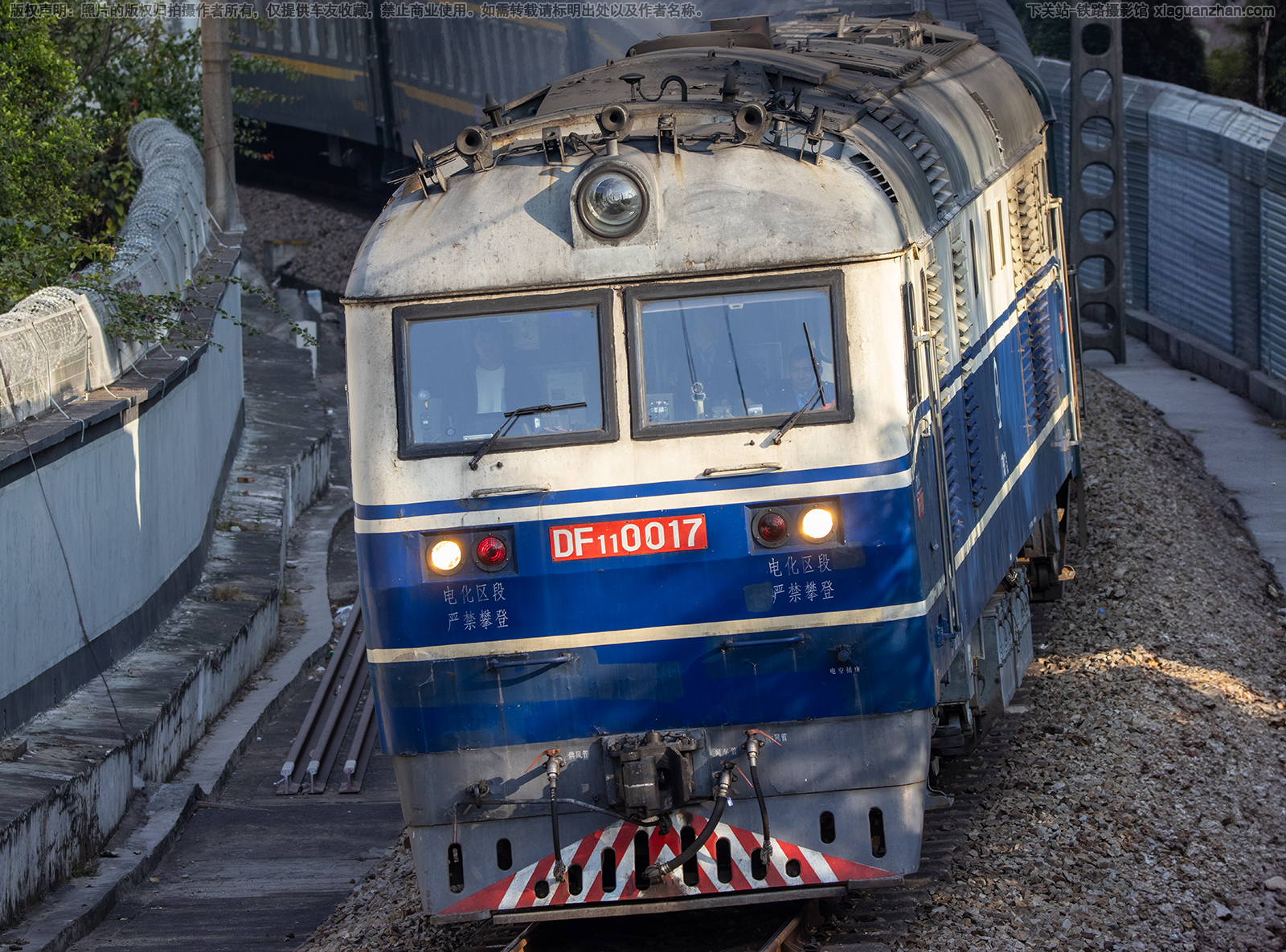 ����11-0017 DF11-0017 �������