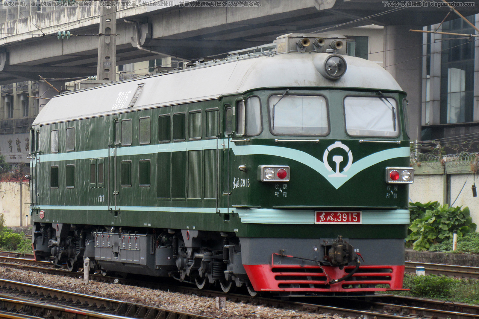 ����4-3915 DF4-3915 �������