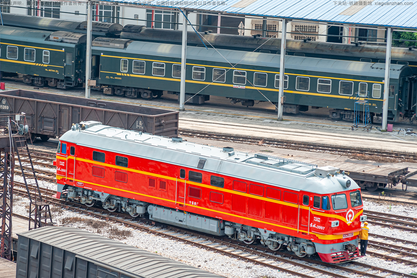 东风4-3997 DF4-3997 宁局柳厂 东风4-3997 DF4-3997 宁局柳厂