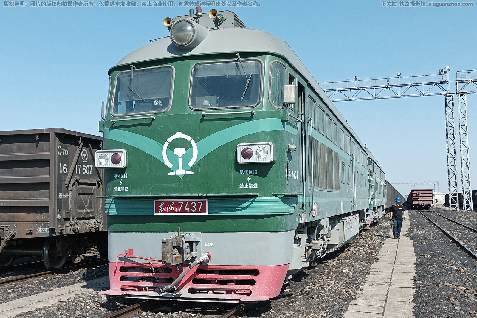 东风4-7437 DF4-7437 酒钢运输部 东风4-7437 DF4-7437 酒钢运输部