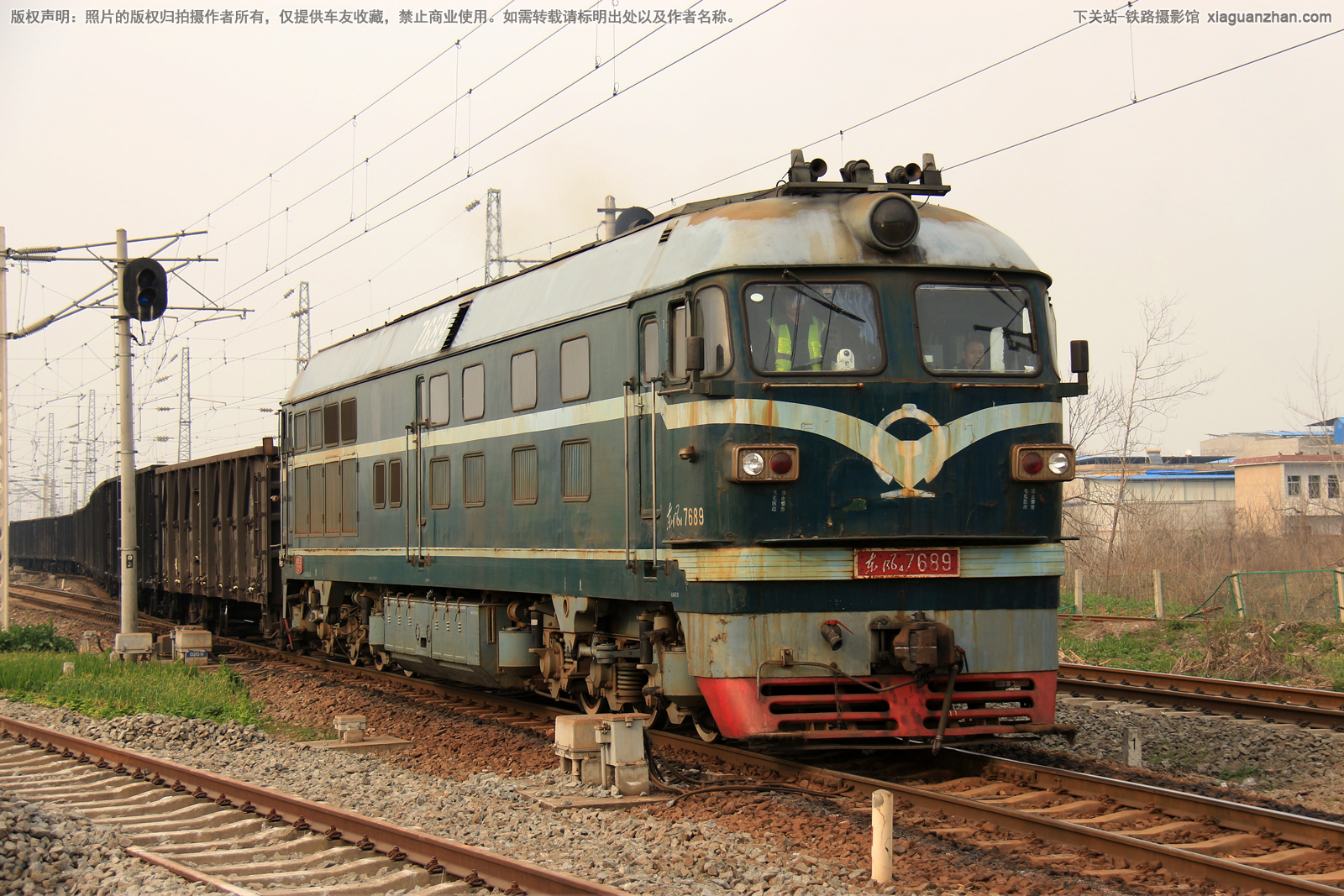 ����4-7689 DF4-7689 �����