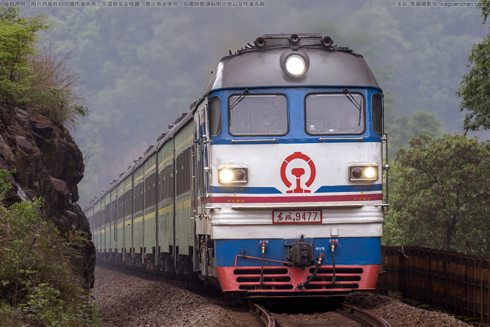 ����4-9477 DF4-9477 �����¶�