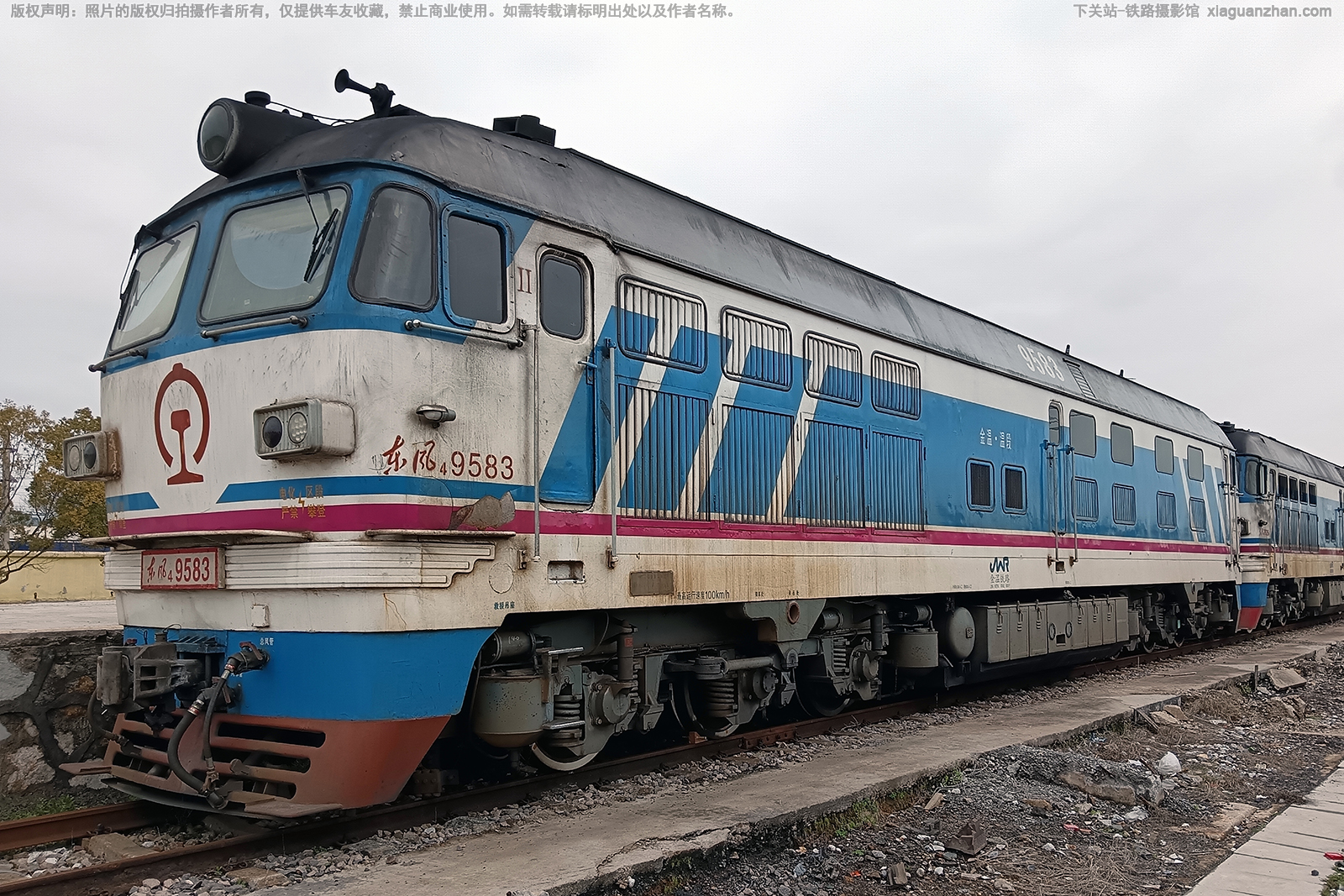 ����4-9583 DF4-9583 �����¶�
