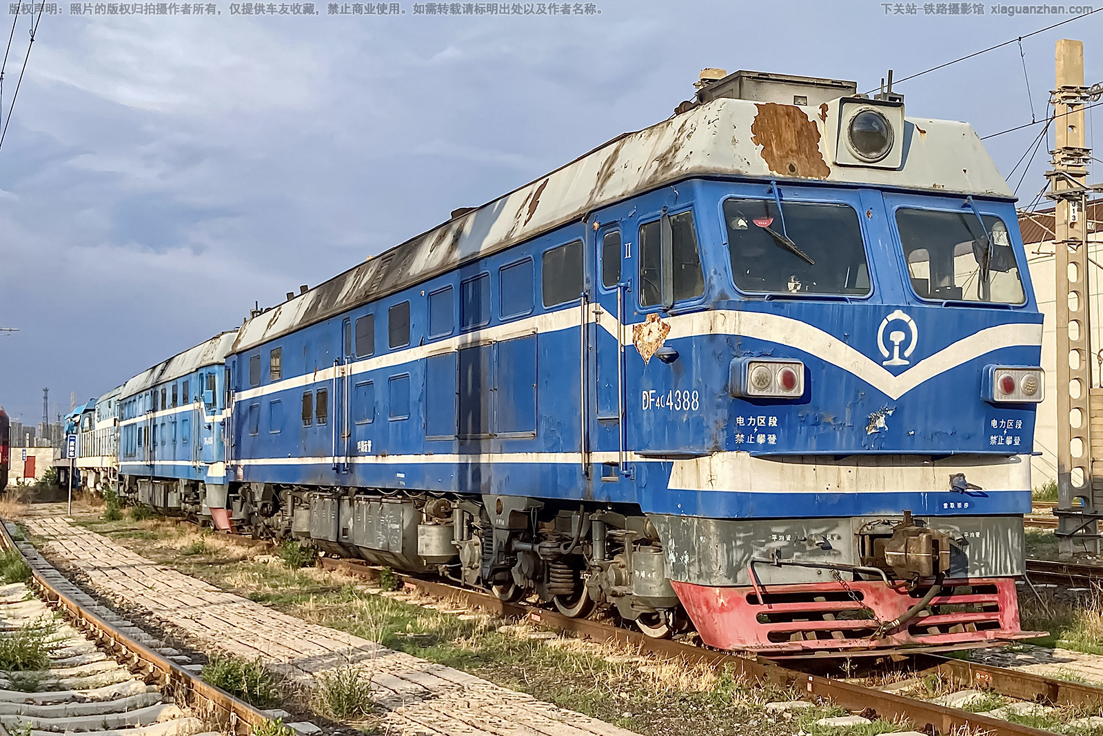 东风4C-4388 DF4C-4388 呼局运管 东风4C-4388 DF4C-4388 呼局运管