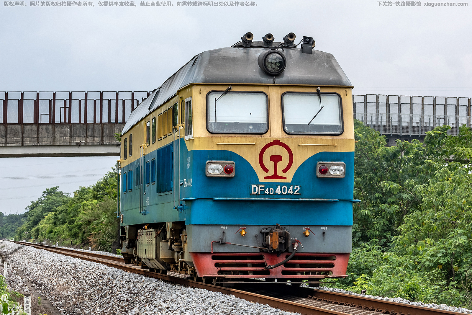 东风4D-4042 DF4D-4042 宁局柳段 东风4D-4042 DF4D-4042 宁局柳段