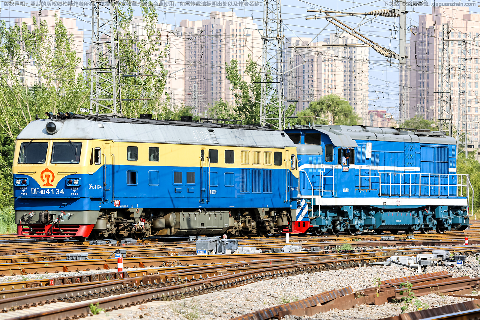 ����4D-4134 DF4D-4134 ���־���