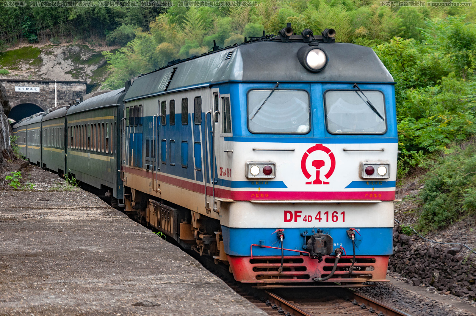 ����4D-4161 DF4D-4161 �����¶�