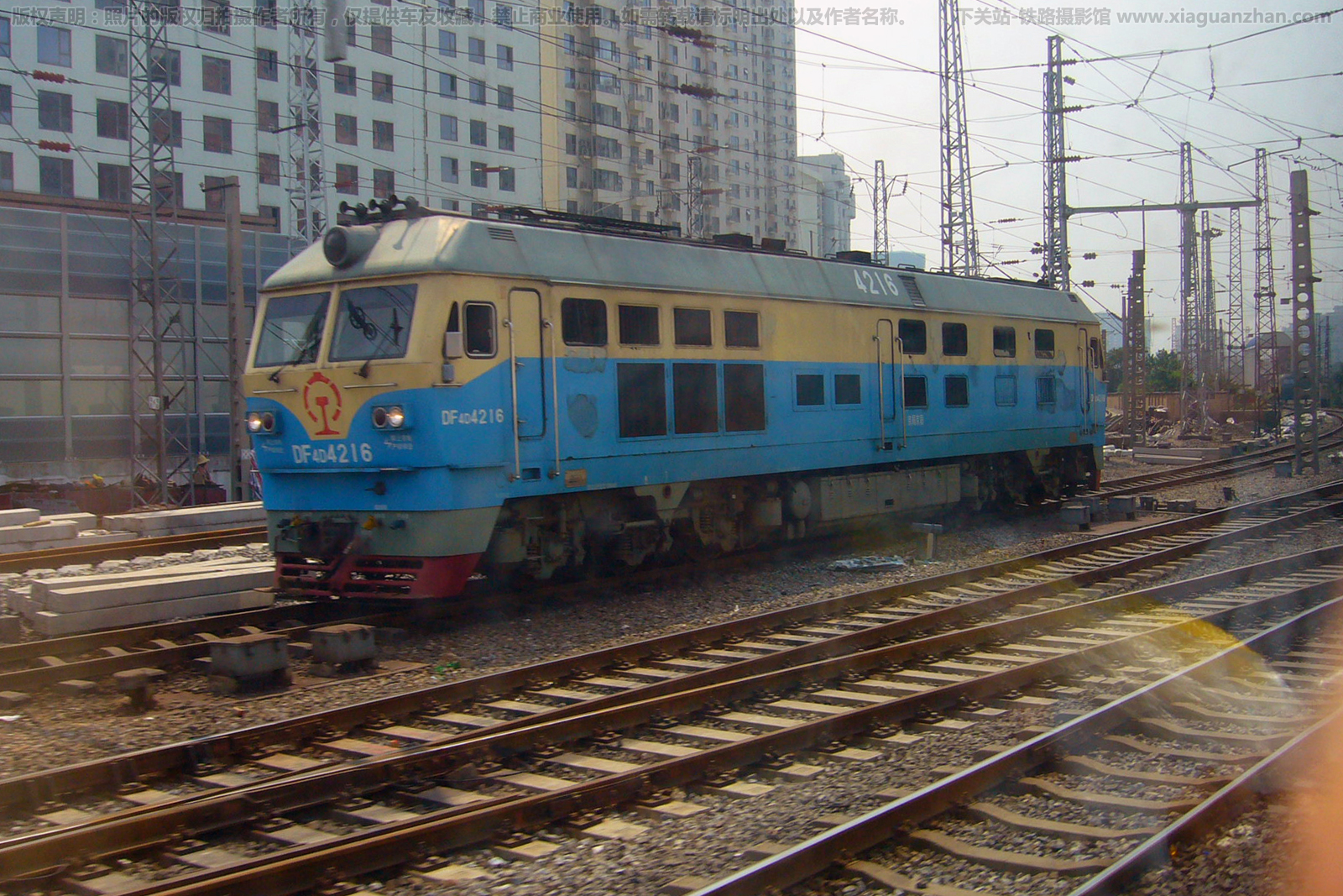 ����4D-4216 DF4D-4216 ���־���