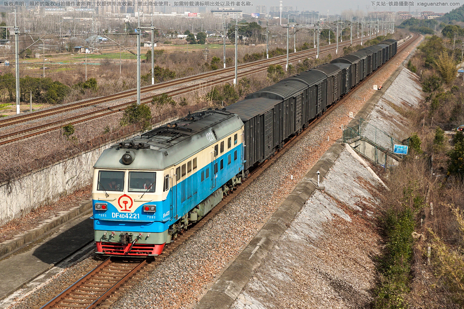����4D-4221 DF4D-4221 �Ͼ����