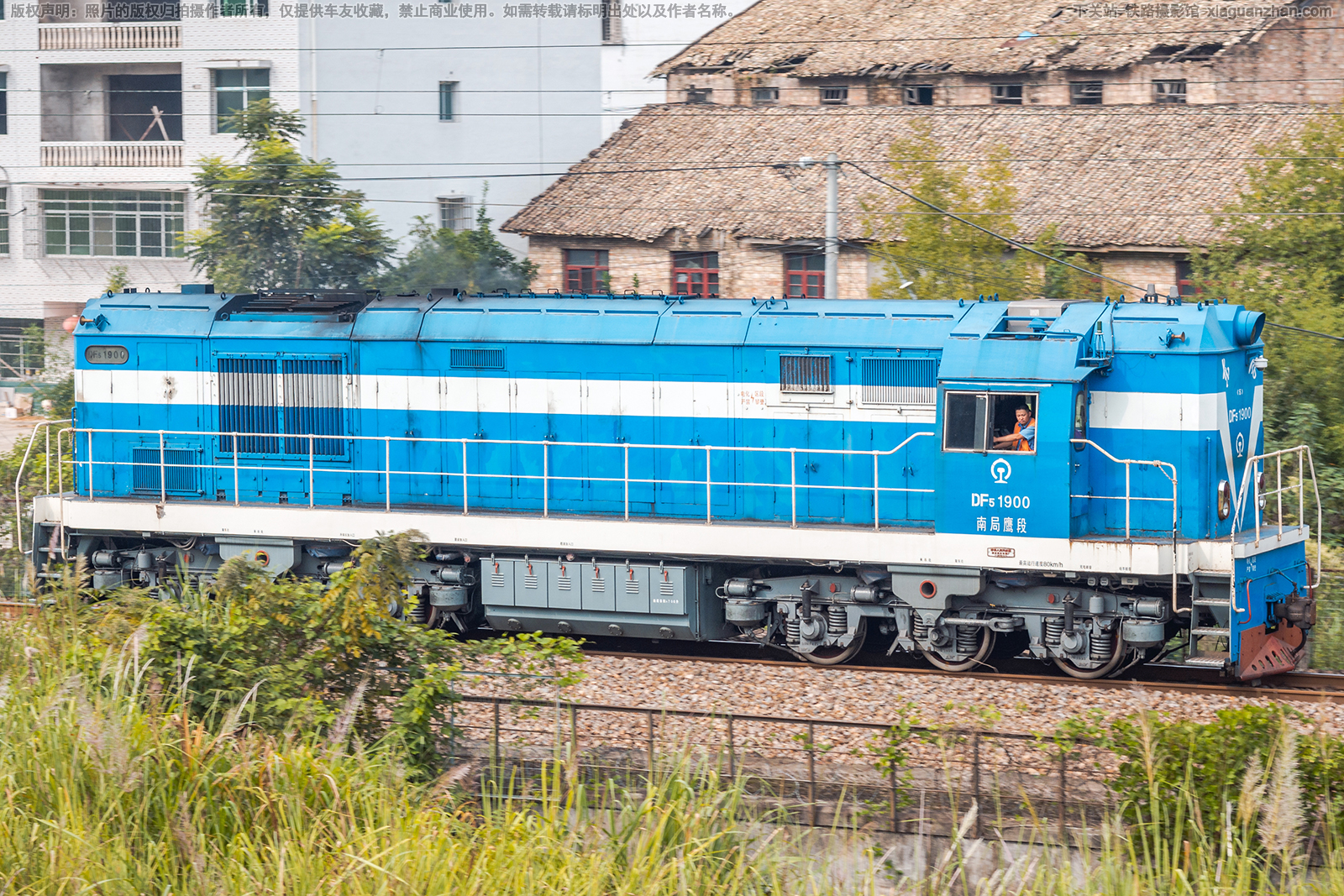 ����5-1900 DF5-1900 �Ͼ�ӥ��