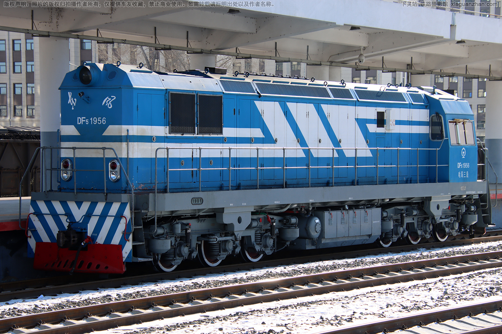 ����5-1956 DF5-1956 ��������