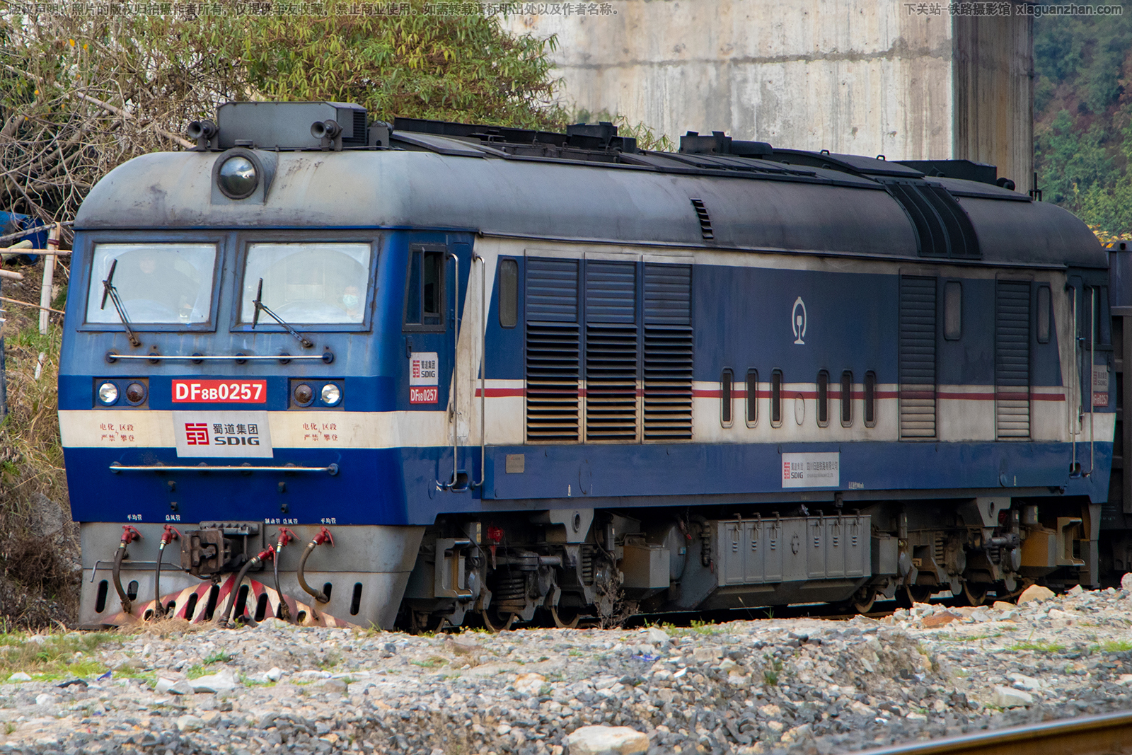 ����8B-0257 DF8B-0257 ������·