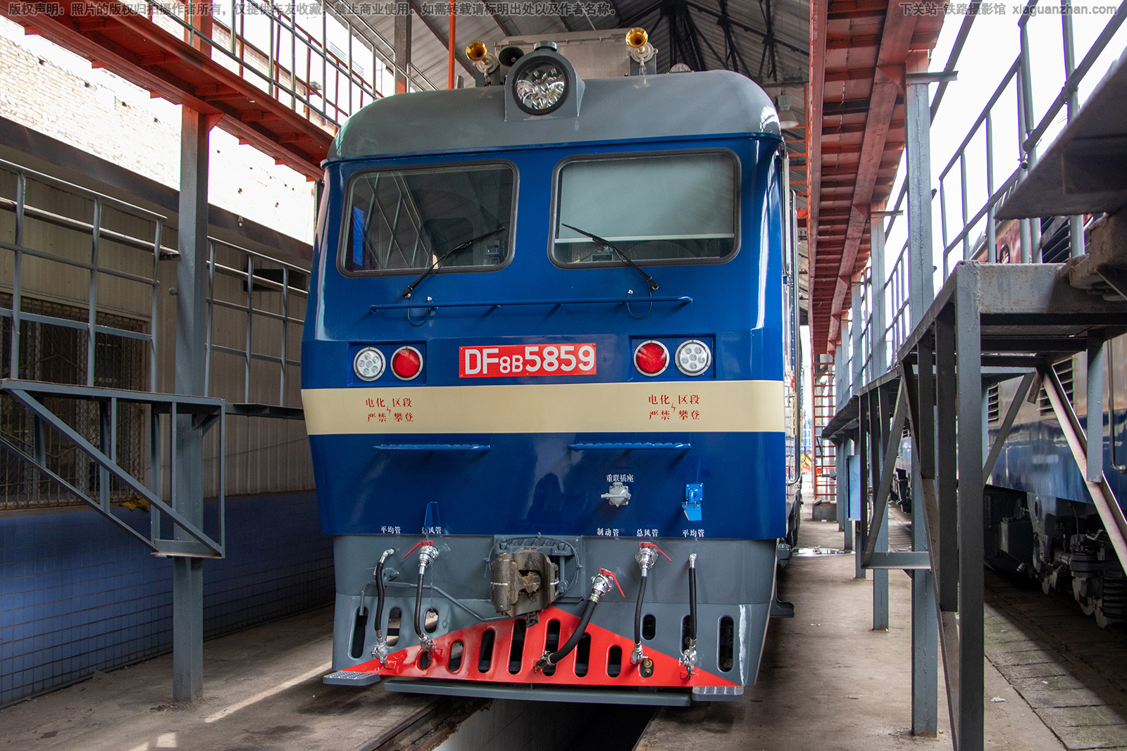 ����8B-5859 DF8B-5859 ��������