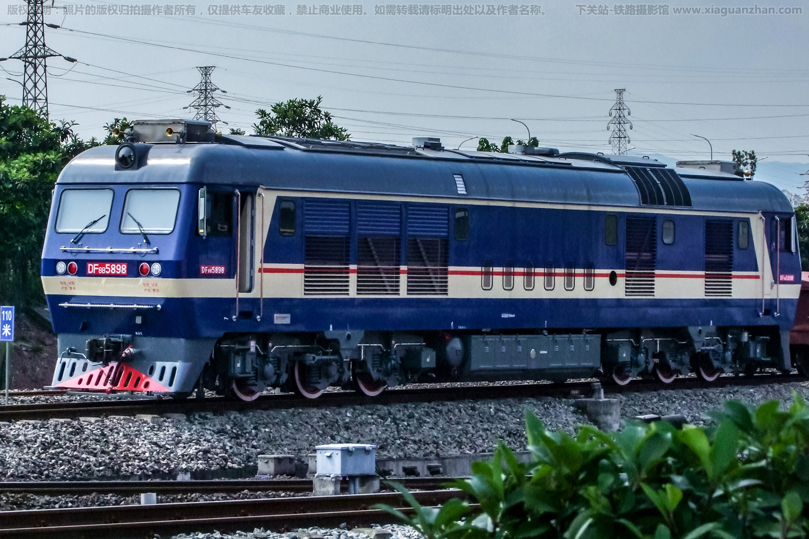 ����8B-5898 DF8B-5898 ͭú����