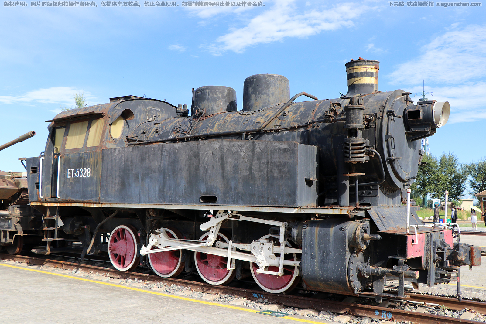 ET7-5328 ��ںӾ������⹫԰