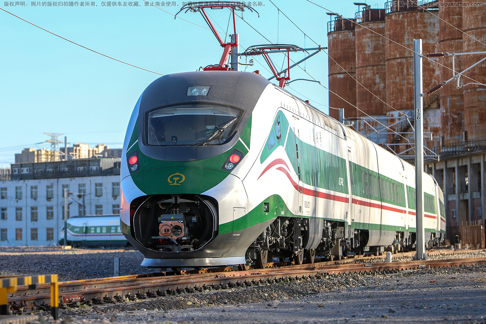 CR200型动车组 FXD3-J0271 成局成段 CR200型动车组 FXD3-J0271 成局成段