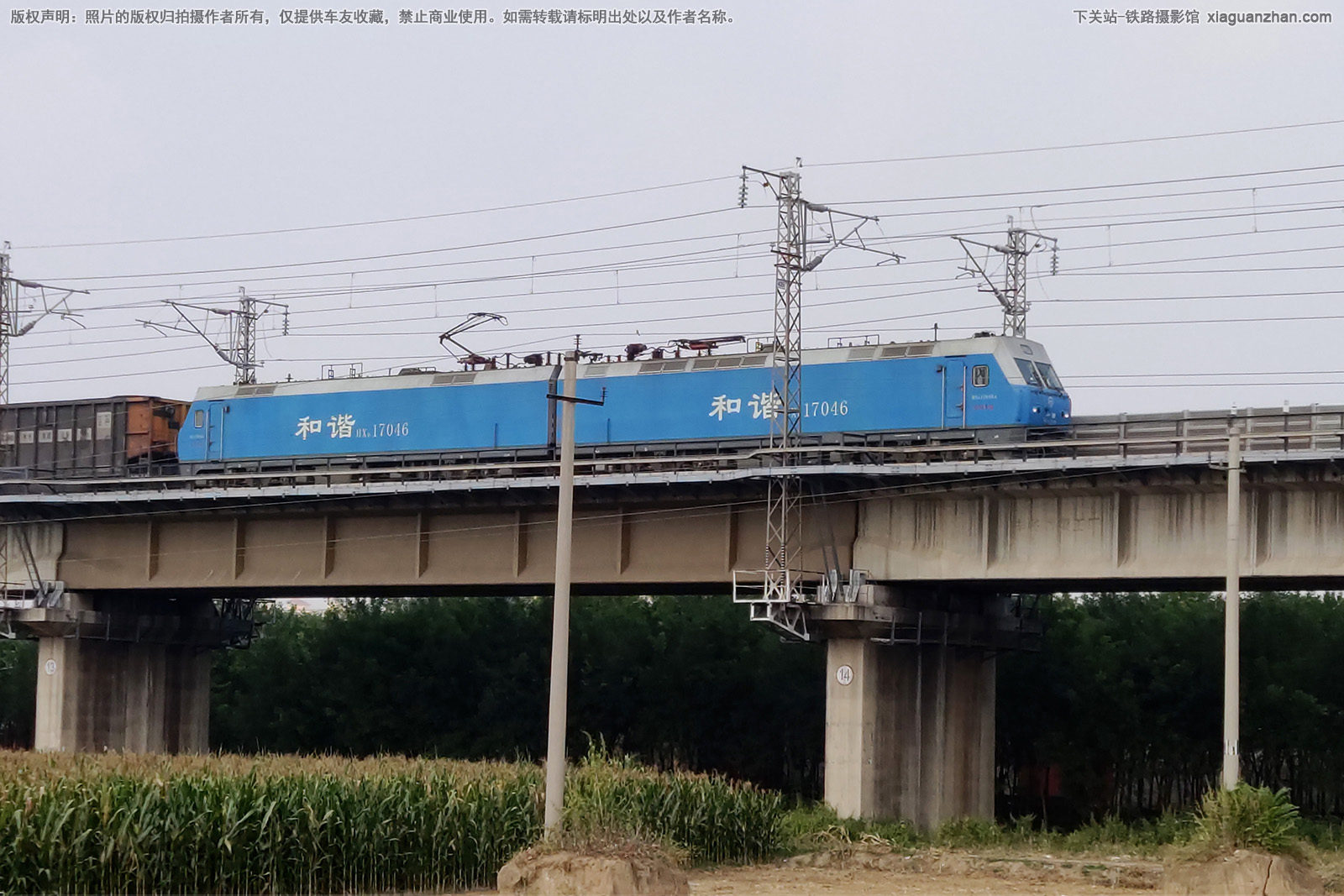 和谐电1-7046 HXD1-7046 京局丰段(京铁运输) 和谐电1-7046 HXD1-7046 京局丰段(京铁运输)