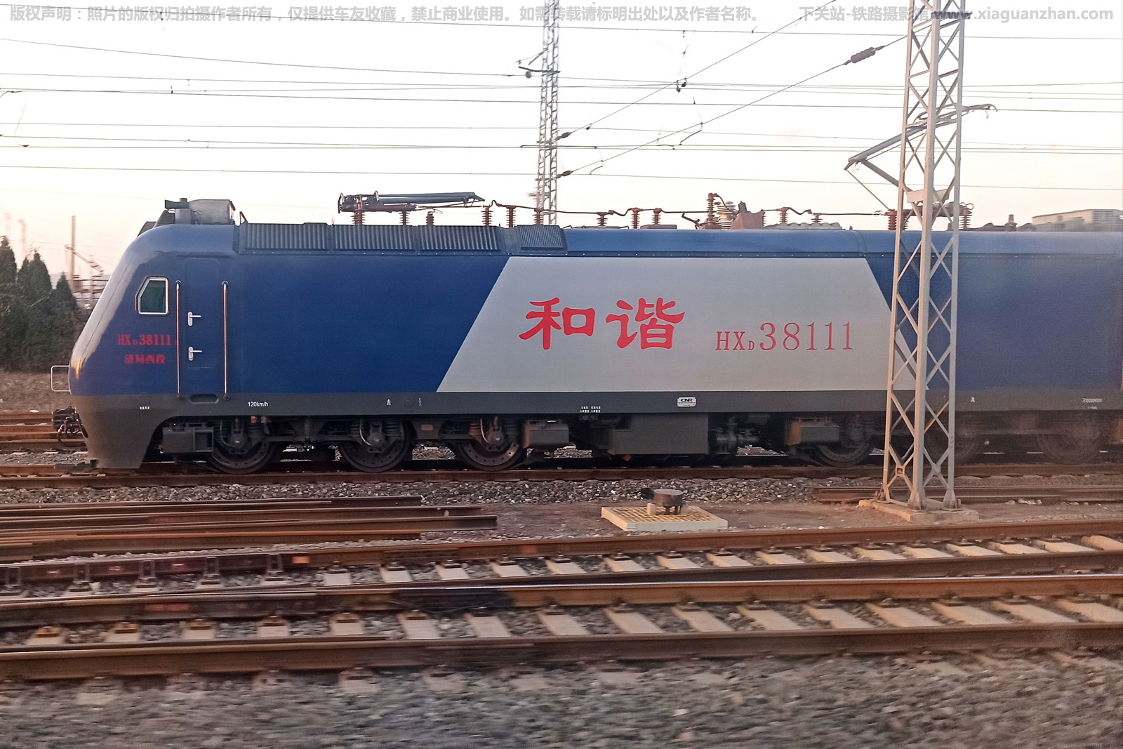 和谐电3-8111 HXD3-8111 济局西段 和谐电3-8111 HXD3-8111 济局西段