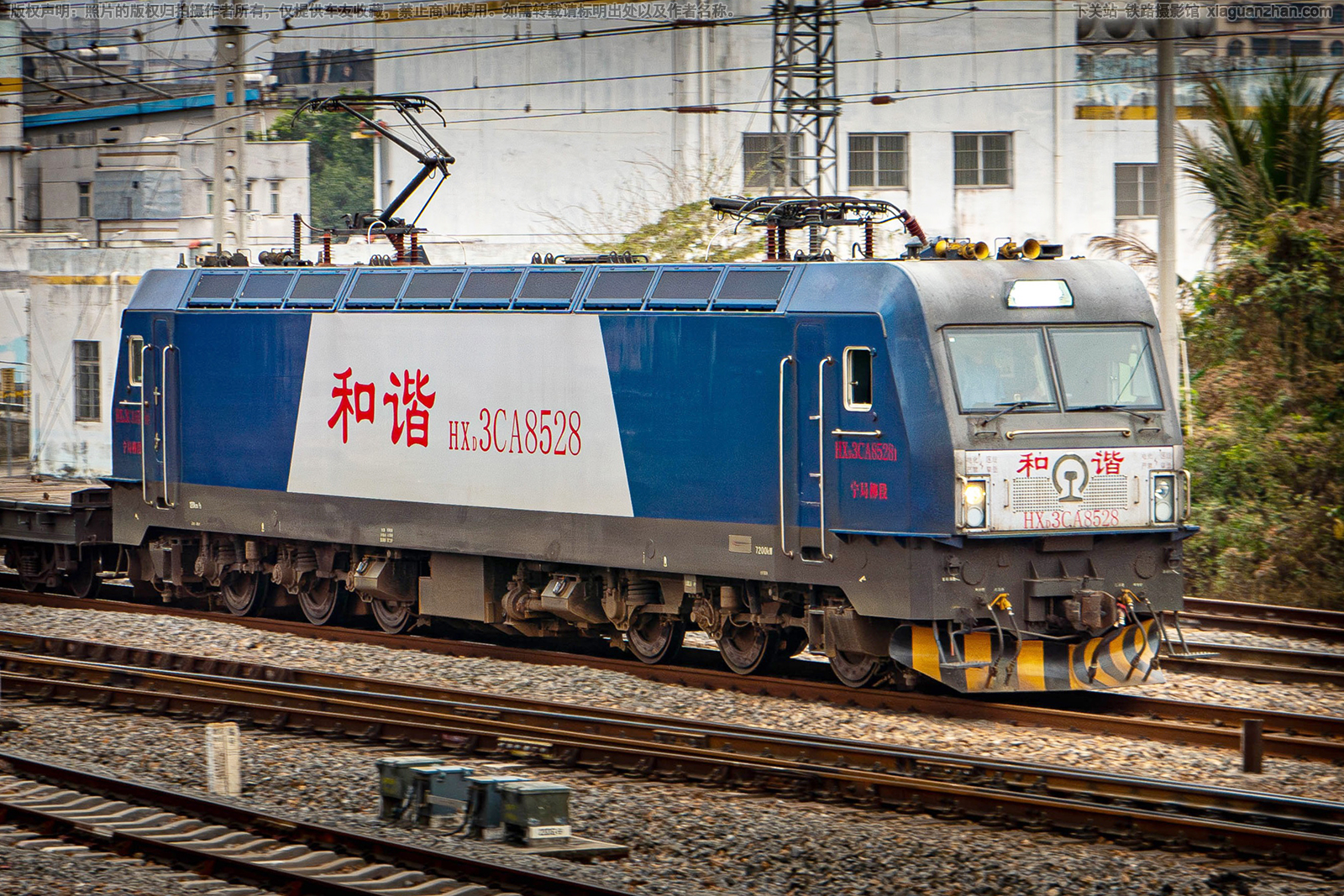 ��г��3CA-8528 HXD3CA-8528 ��������