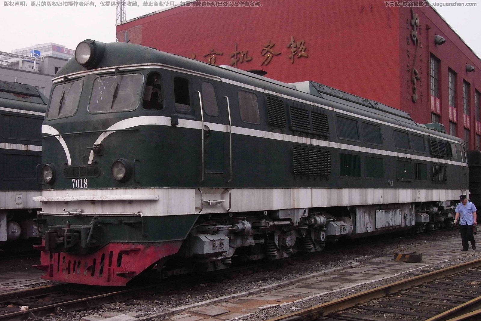 NY7-0018 ���־���