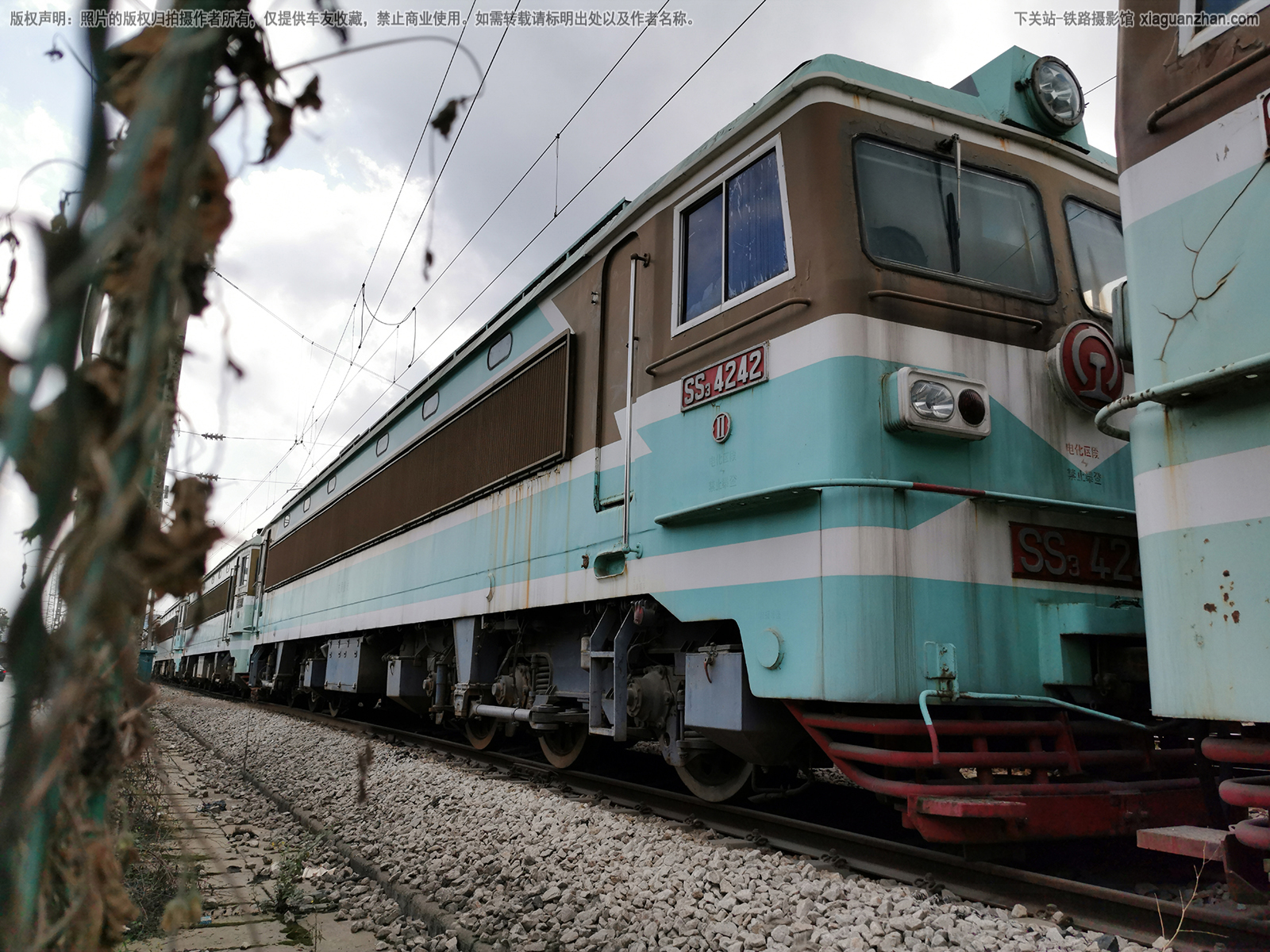 韶山3-4242 SS3-4242 成局贵段 韶山3-4242 SS3-4242 成局贵段