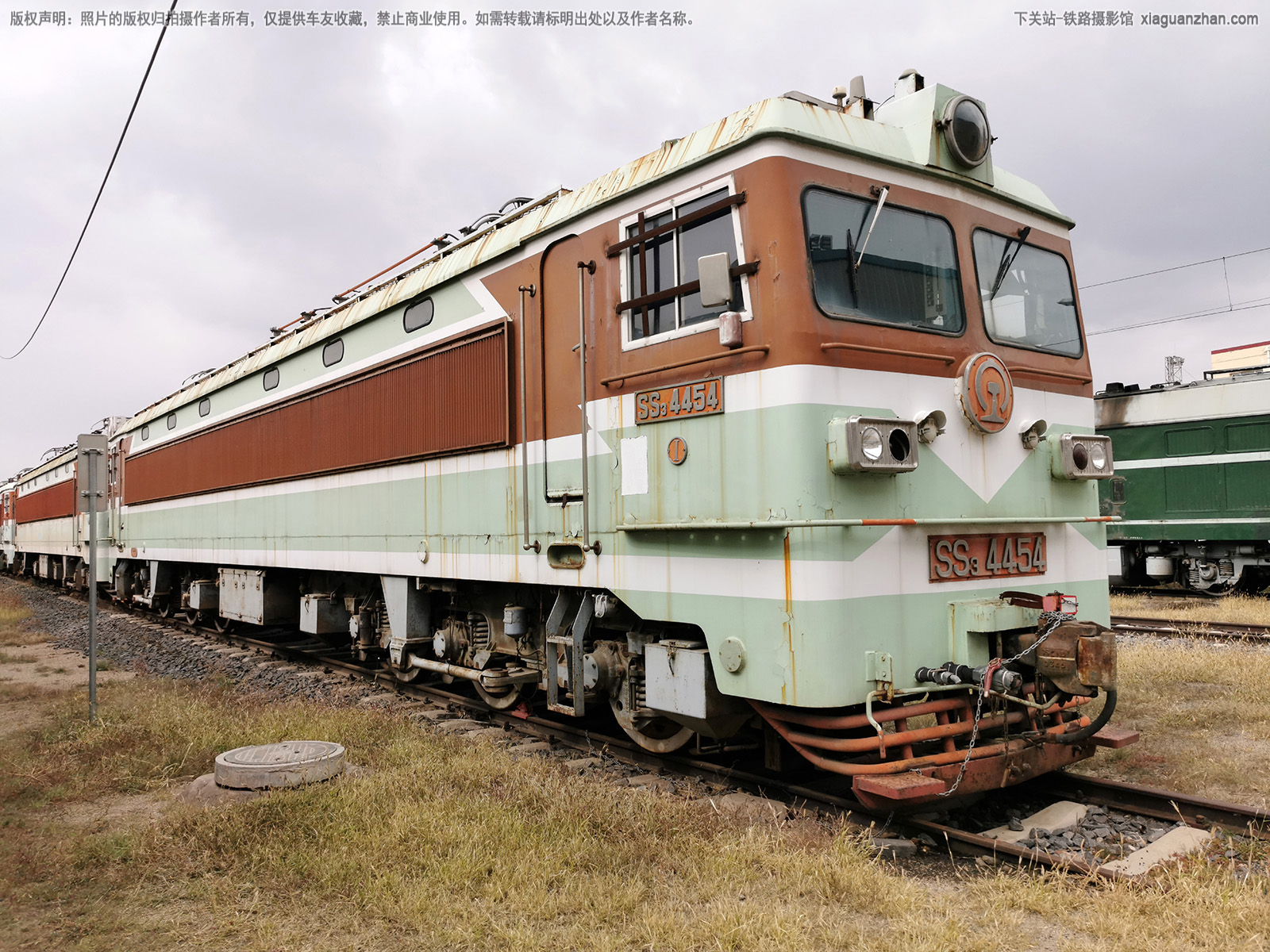 韶山3-4454 SS3-4454 呼局集段 韶山3-4454 SS3-4454 呼局集段