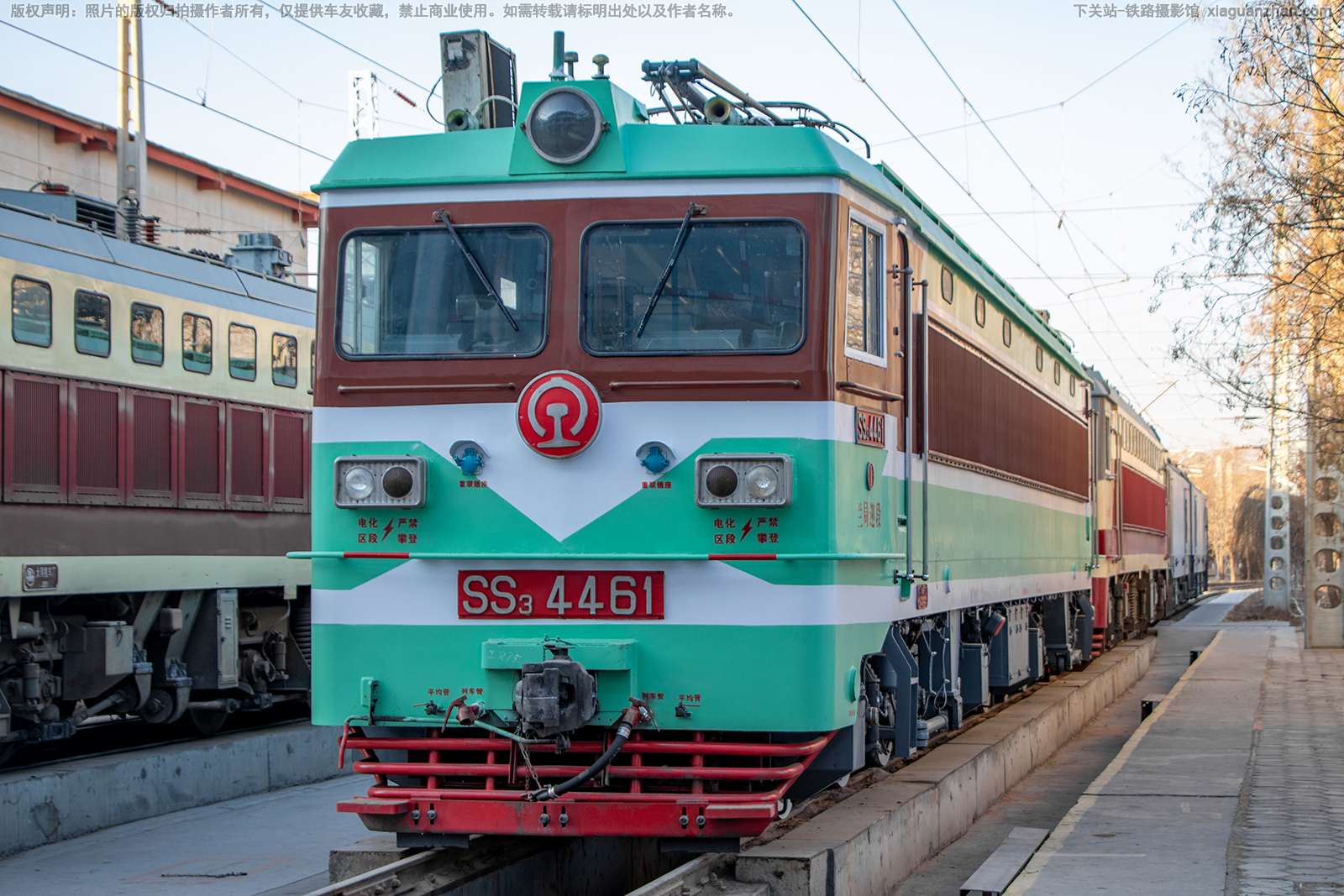 韶山3-4461 SS3-4461 兰局迎段 韶山3-4461 SS3-4461 兰局迎段