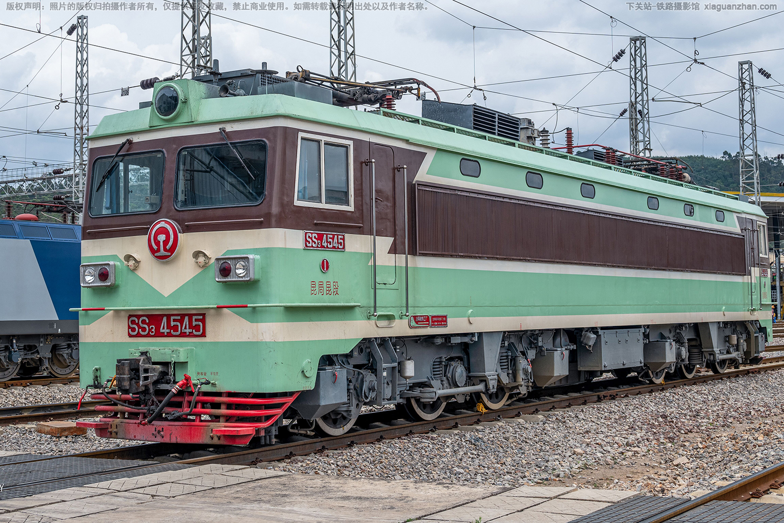 韶山3-4545 SS3-4545 昆局昆段 ※ 韶山3-4545 SS3-4545 昆局昆段 ※