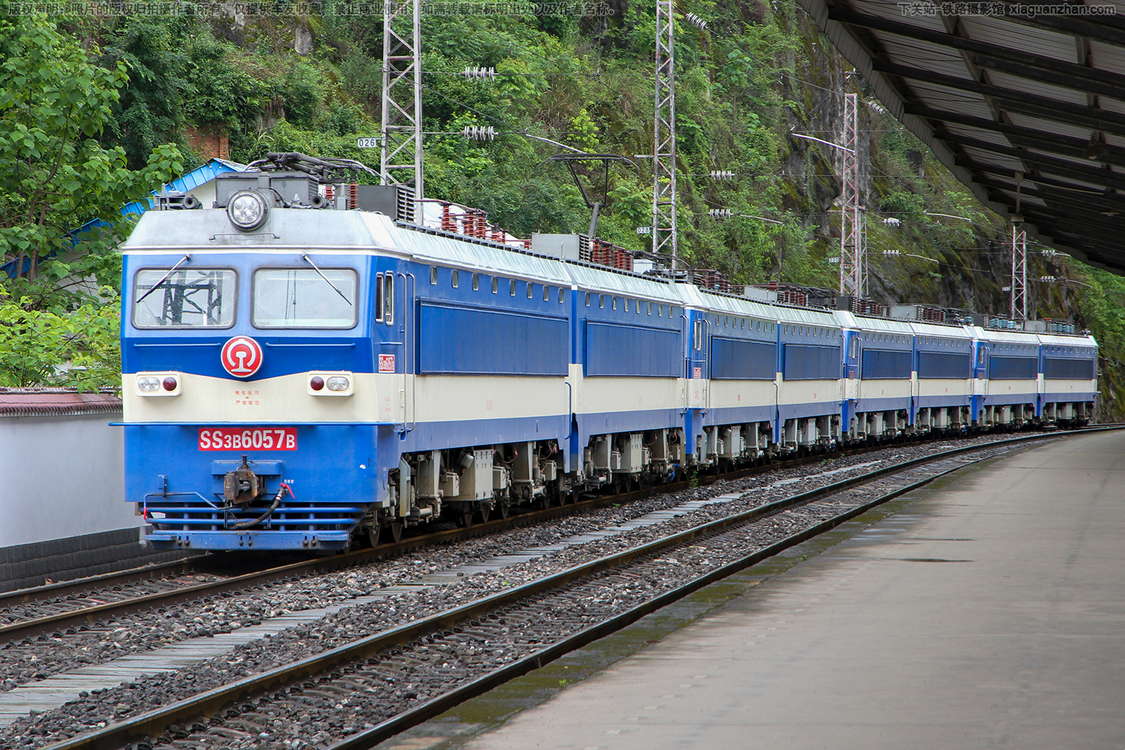 韶山3B-6057 SS3B-6057 成局贵段 韶山3B-6057 SS3B-6057 成局贵段