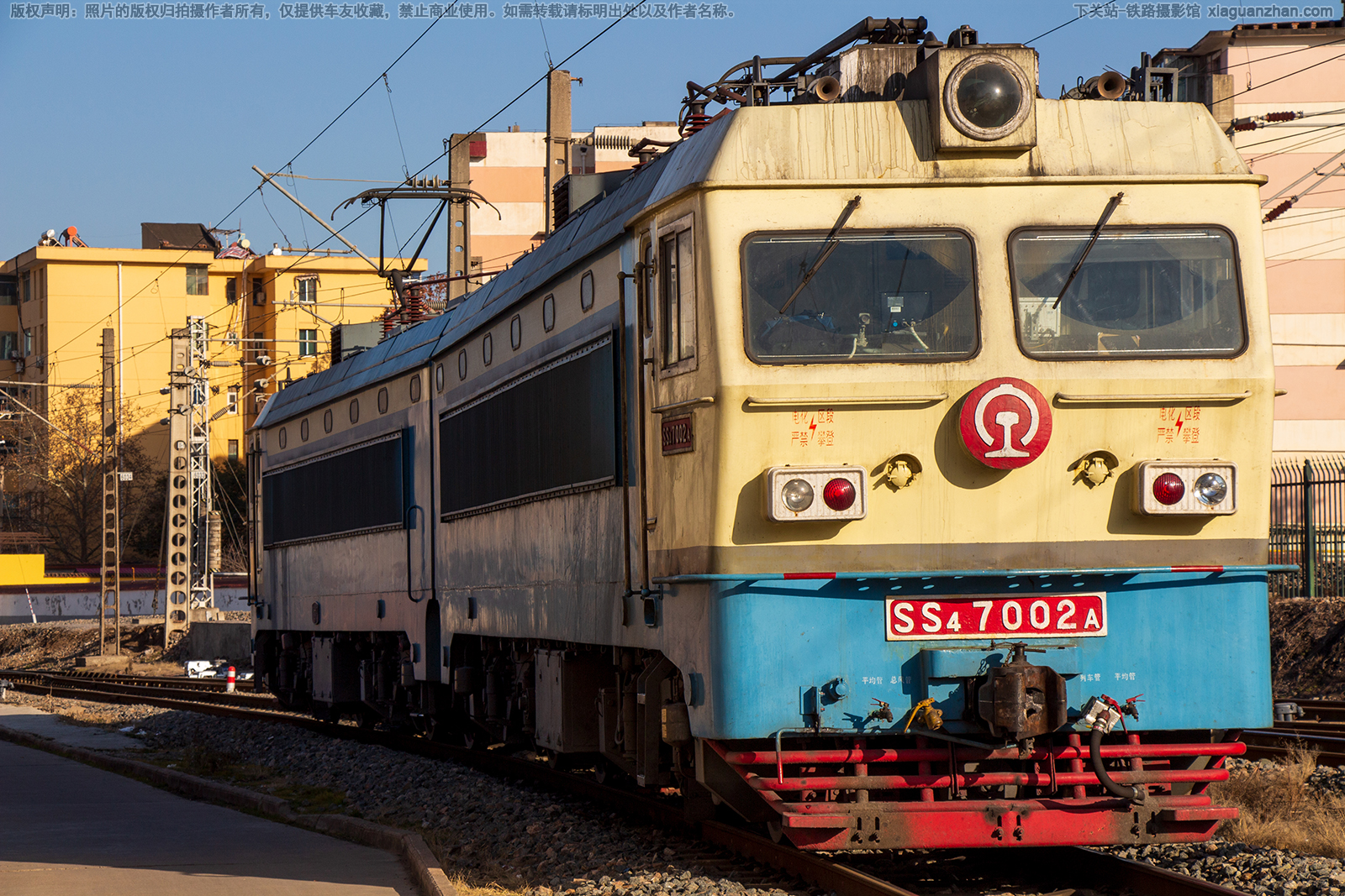 ��ɽ4-7002 SS4-7002 �����¶�