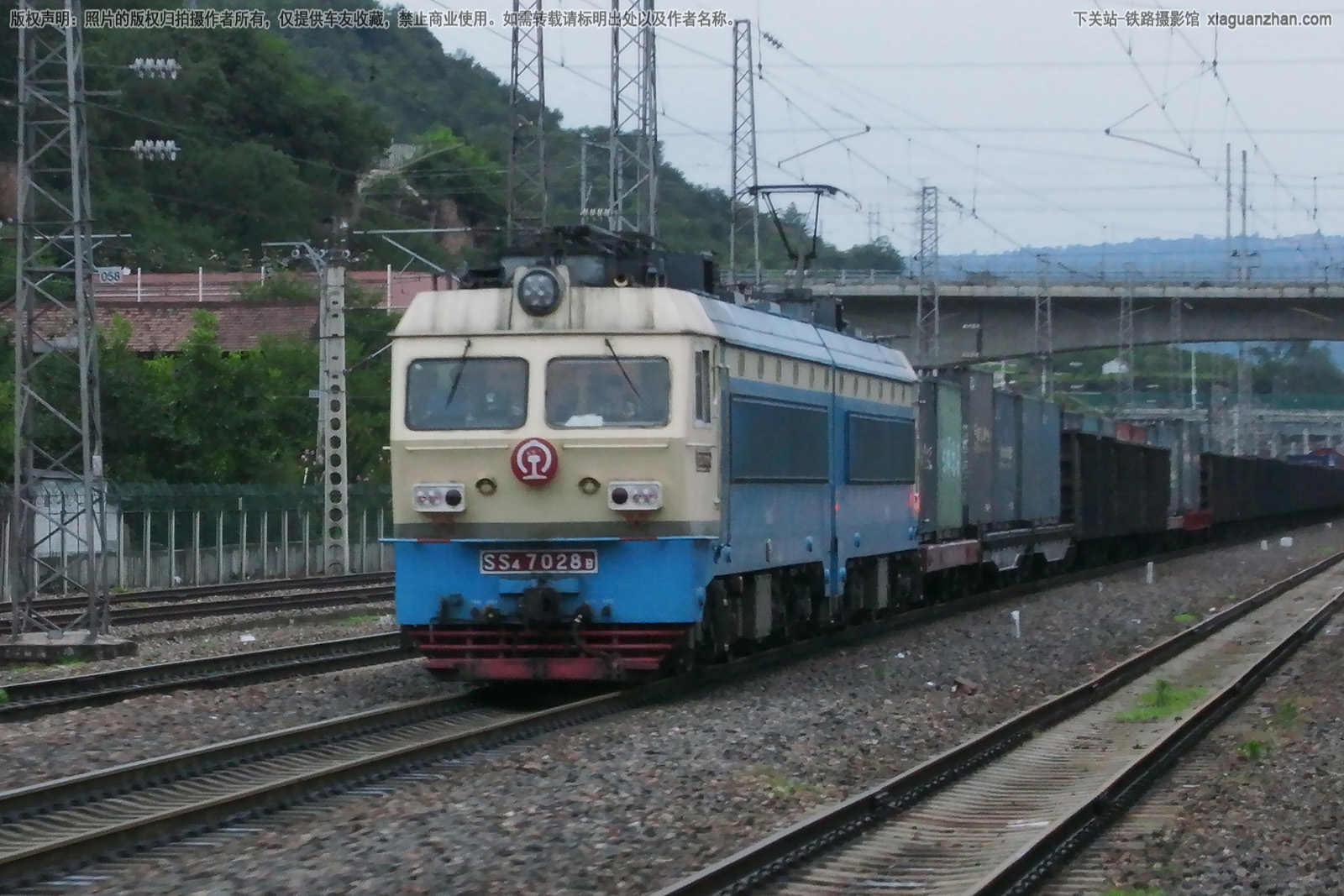 韶山4-7028 SS4-7028 西局新段 韶山4-7028 SS4-7028 西局新段