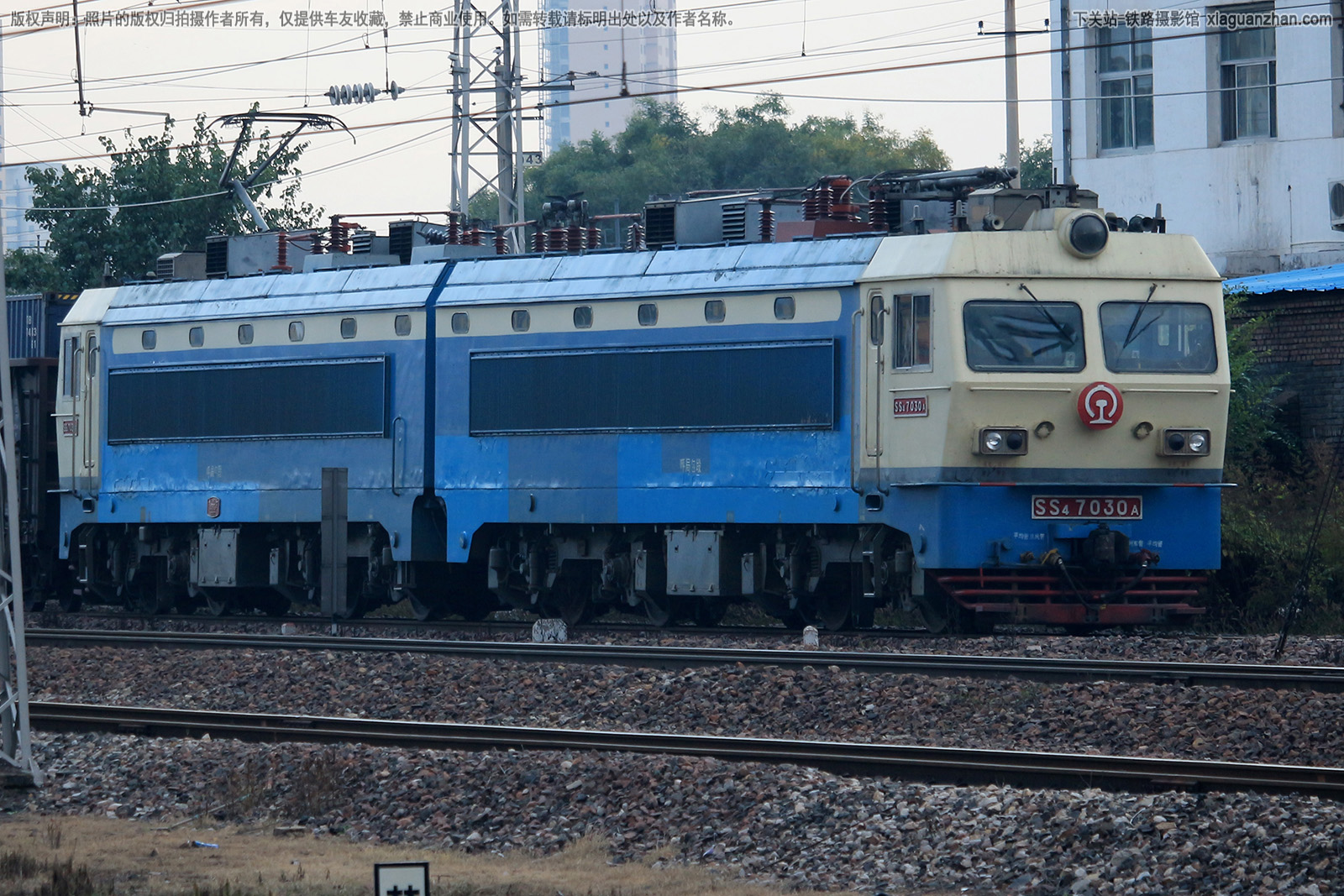 ��ɽ4-7030 SS4-7030 ���ְ���