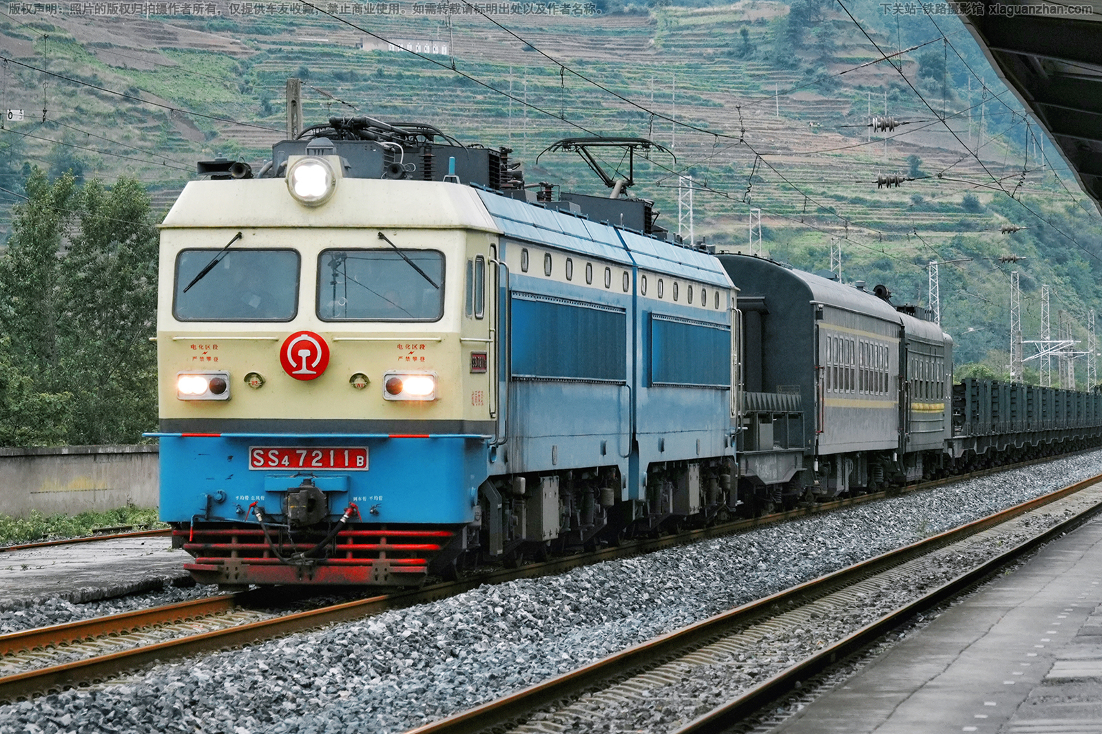 韶山4-7211 SS4-7211 成局西段 韶山4-7211 SS4-7211 成局西段