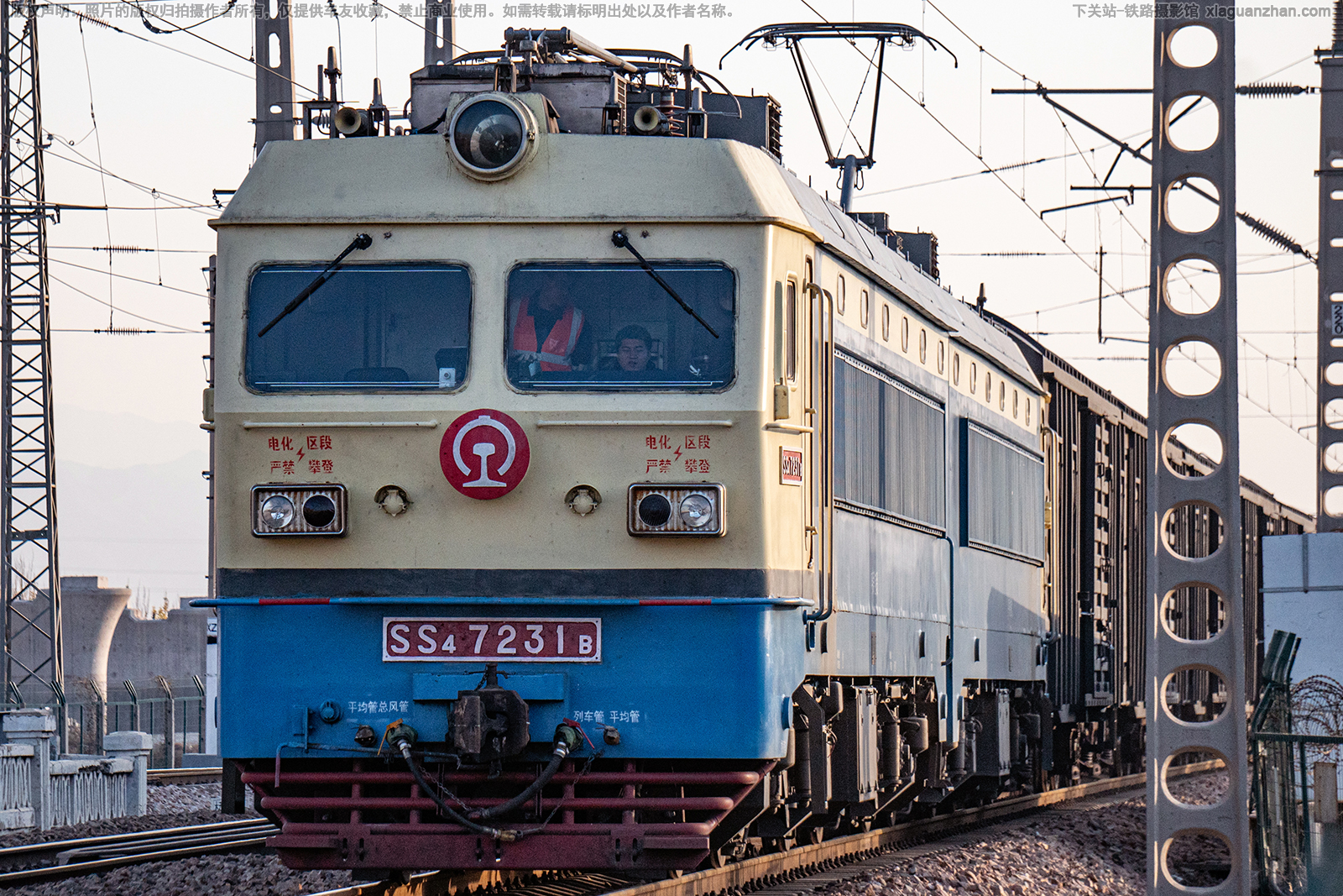 韶山4-7231 SS4-7231 呼局包段 韶山4-7231 SS4-7231 呼局包段