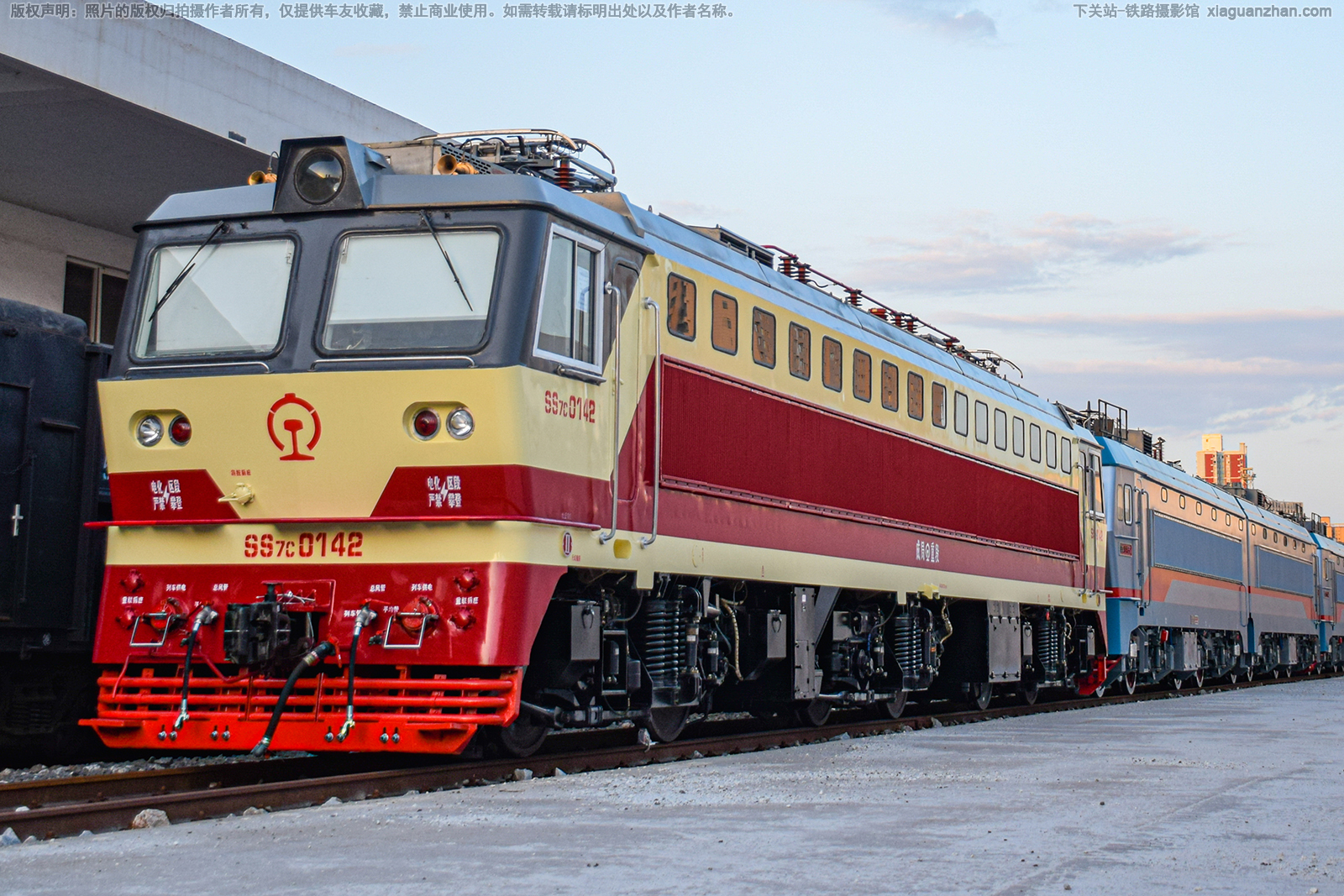 ��ɽ7C-0142 SS7C-0142 �ɾ��ض�