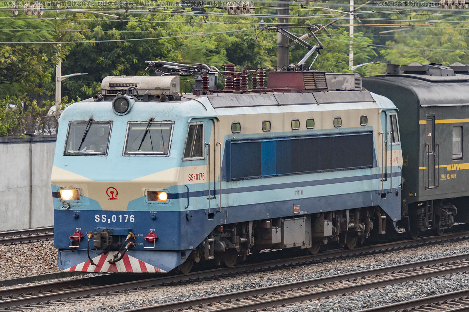 韶山8-0176 SS8-0176 广铁广段 韶山8-0176 SS8-0176 广铁广段